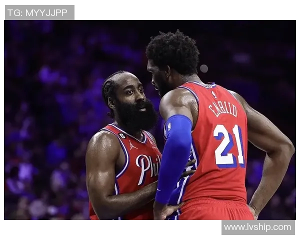 76人对快船比赛深度分析及双方近期状态对比探讨 76人对快船比赛深度分析及双方近期状态对比探讨